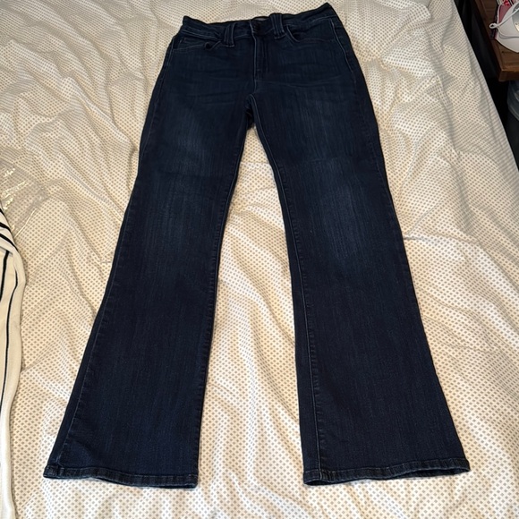 Just USA Women's Blue Jeans size 28/6 - Picture 1 of 5